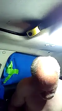 DatingProfile USA 43 str8 online show from February 19, 4:01 am