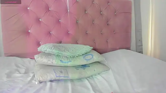  lexx1e online show from November 18, 3:38 pm