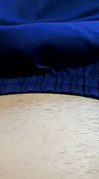 Snapshot of magro-dlc chatting on December 8, 8:36 pm magro-dlc online show from December 8, 8:36 pm