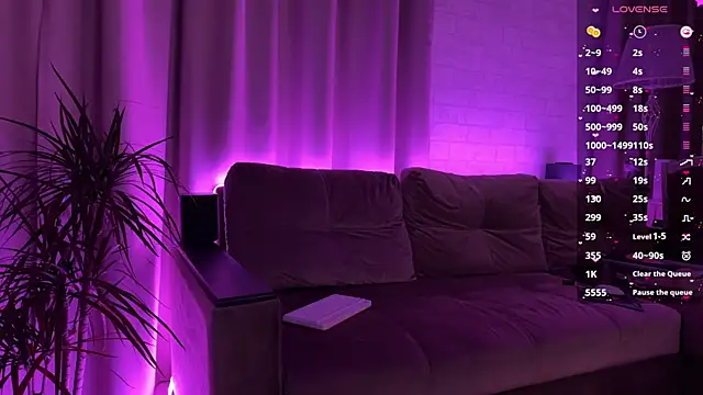 Snapshot of Walt_Enjoy chatting on March 6, 4:49 pm Walt Enjoy online show from March 6, 4:49 pm