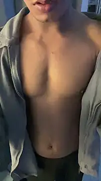 nick  yy online show from December 21, 8:00 am