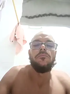Snapshot of Charly_BC_Dirty chatting on February 16, 3:16 pm Charly BC Dirty online show from February 16, 3:16 pm