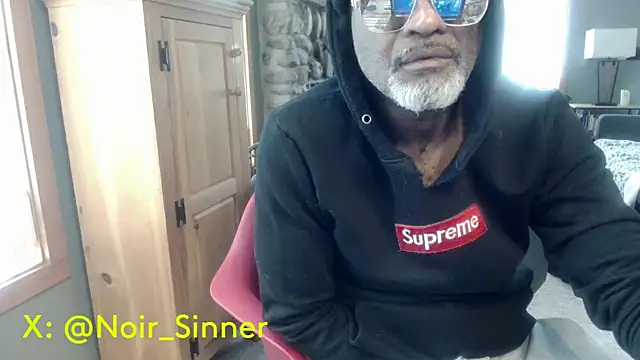 sinnernoir online show from April 3, 3:53 pm