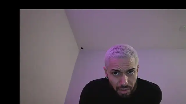 DerekPerez2025 online show from April 13, 6:41 pm