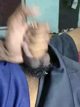 bananadick     online show from May 4, 7:37 pm