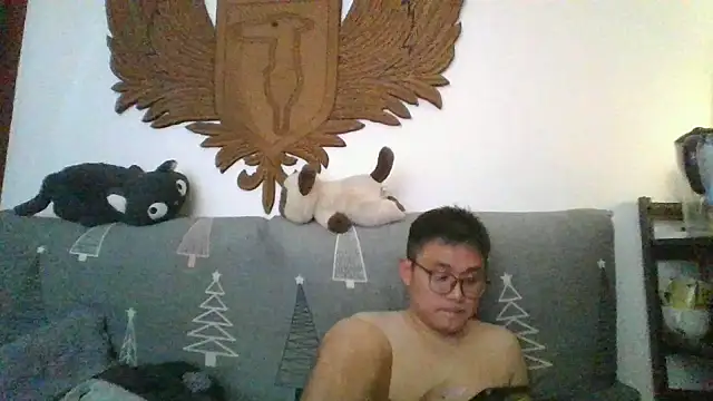 866532 online show from December 21, 4:59 pm