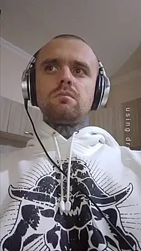 HappyZebra13 online show from November 17, 3:53 am