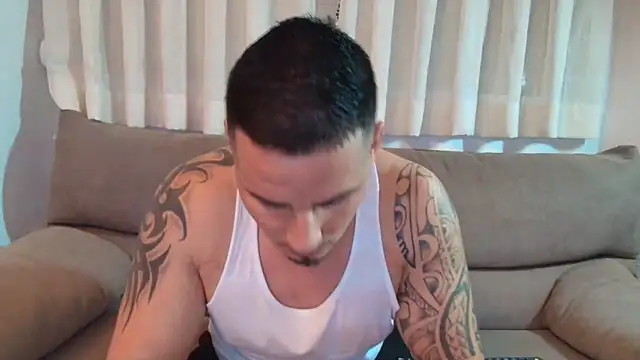 Geishastudios online show from December 14, 4:03 pm