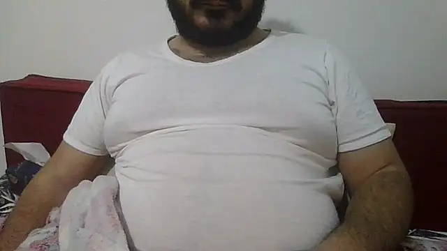 UrfavSlaveBitch online show from March 9, 6:24 pm