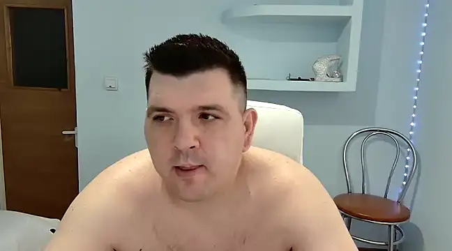 Snapshot of JasonJacks chatting on February 2, 8:46 am JasonJacks online show from February 2, 8:46 am