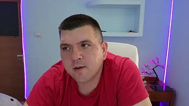 Snapshot of JasonJacks chatting on September 9, 1:43 pm JasonJacks online show from September 9, 1:43 pm