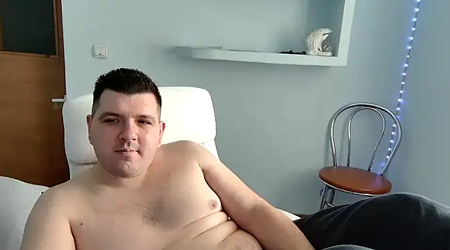 Snapshot of JasonJacks chatting on February 3, 8:46 am JasonJacks online show from February 3, 8:46 am
