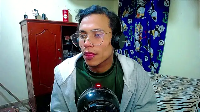 Willy Mate online show from October 16, 5:04 am