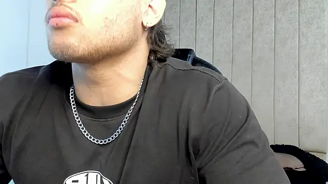 Snapshot of jeicob_gagnon chatting on October 18, 5:56 am jeicob gagnon online show from October 18, 5:56 am