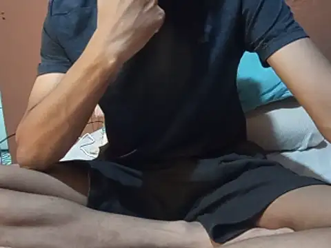 matheusroger online show from May 17, 1:58 am