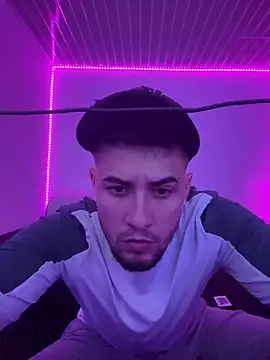 miia-liiam online show from January 16, 2:30 am