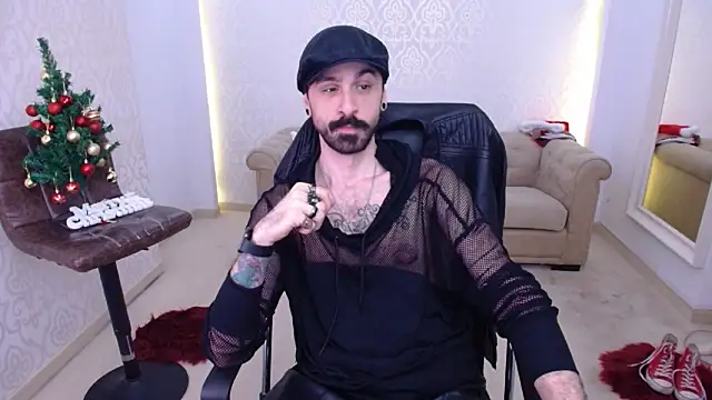 AxelColton online show from December 15, 10:12 am