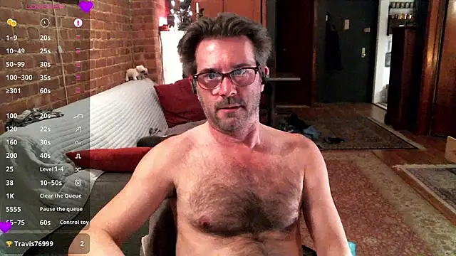Snapshot of Johnny_Bottoms chatting on March 8, 1:15 am Johnny Bottoms online show from March 8, 1:15 am