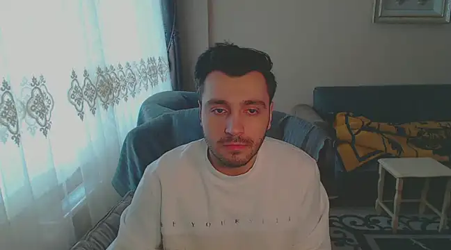 handsomeee04 online show from February 3, 12:03 pm