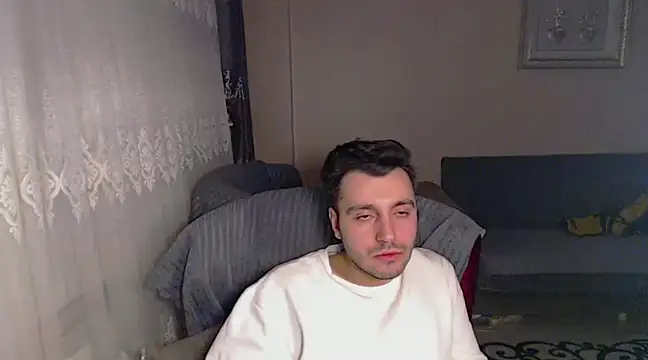 handsomeee04 online show from January 24, 2:49 am