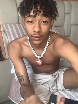 Snapshot of Boy_cock18 chatting on February 7, 5:18 pm Boy cock18 online show from February 7, 5:18 pm