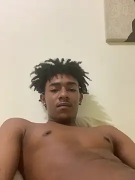 Snapshot of Boy_cock18 chatting on September 13, 8:15 am Boy cock18 online show from September 13, 8:15 am