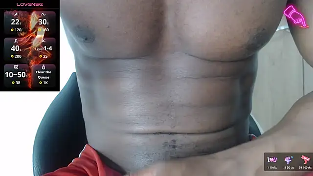 thomsom23 online show from November 12, 1:06 pm