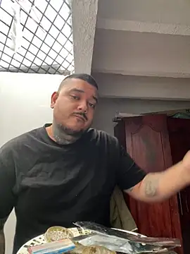 El Titan1998 online show from January 27, 12:26 pm