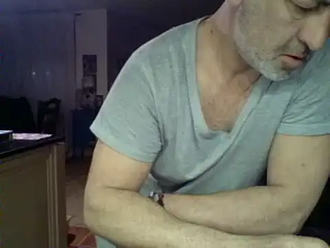 Snapshot of kevincumporn chatting on March 2, 4:07 am kevincumporn online show from March 2, 4:07 am