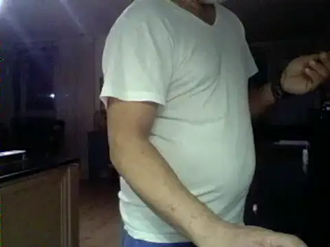 Snapshot of kevincumporn chatting on January 19, 4:33 am kevincumporn online show from January 19, 4:33 am