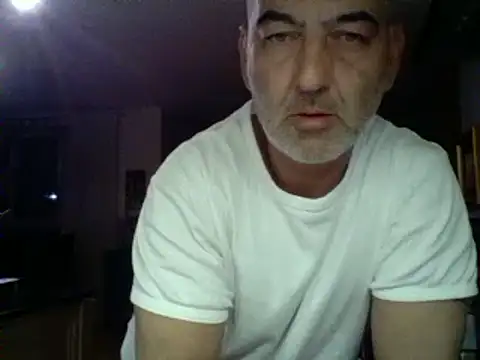 Snapshot of kevincumporn chatting on January 31, 3:52 am kevincumporn online show from January 31, 3:52 am