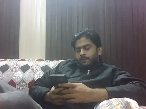 indihotguy online show from November 15, 12:29 pm