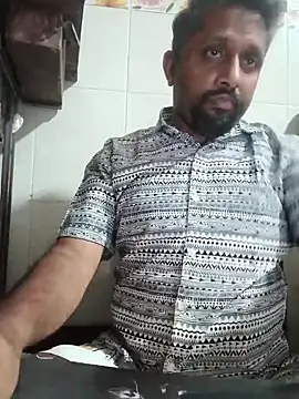 carria homes online show from April 21, 9:15 am