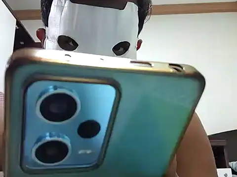 Snapshot of johnchannel6969 chatting on January 31, 6:36 pm johnchannel6969 online show from January 31, 6:36 pm