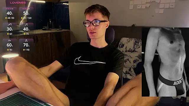 Leonnextdoor online show from February 27, 5:12 pm