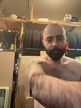 Faded-Solo online show from April 22, 9:25 am