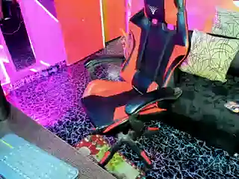 Adam Valenciia online show from January 15, 12:09 am