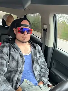 RickeyRidez online show from April 1, 3:09 pm