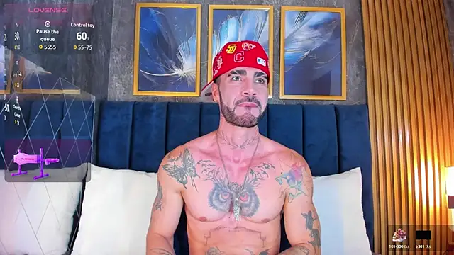 Lancelot Benwick online show from January 10, 8:33 pm