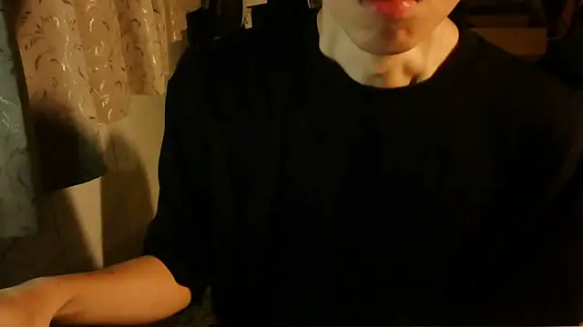 KYU890428 online show from April 26, 6:48 pm