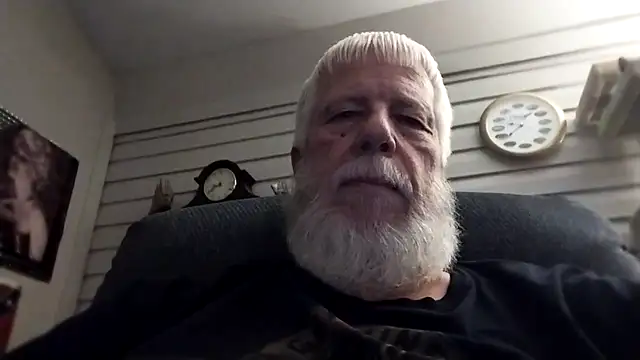 Buzzintx online show from March 14, 2:40 am