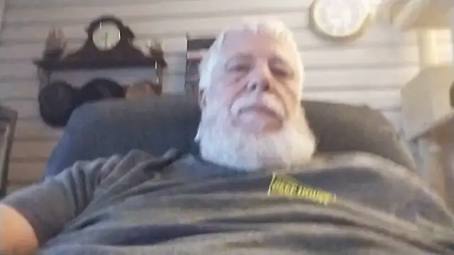 Buzzintx online show from June 7, 1:29 pm