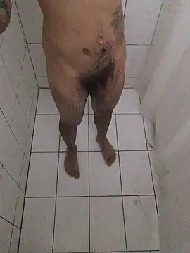 ShowerGuy94 online show from February 8, 1:44 pm