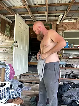 32XRedBeard online show from April 23, 8:44 pm