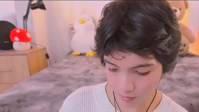 AllanYong18 online show from March 14, 3:19 pm