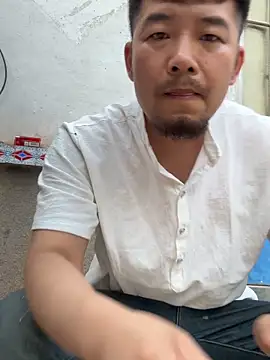 zxb757369 online show from May 31, 10:16 am