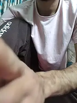 TOPMOON001 online show from December 14, 7:10 pm