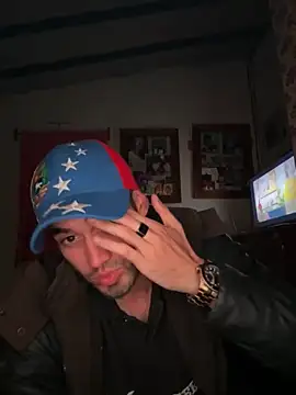 Andress911 online show from December 3, 7:58 am