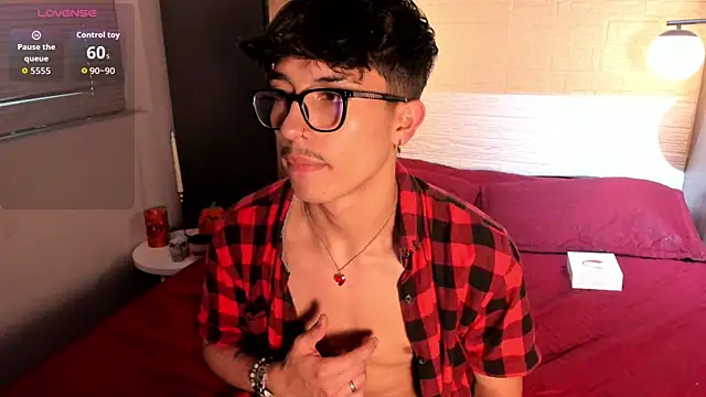 tim  fox online show from October 28, 12:51 pm