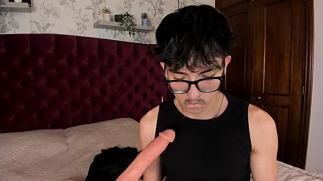 tim  fox online show from April 25, 1:41 pm